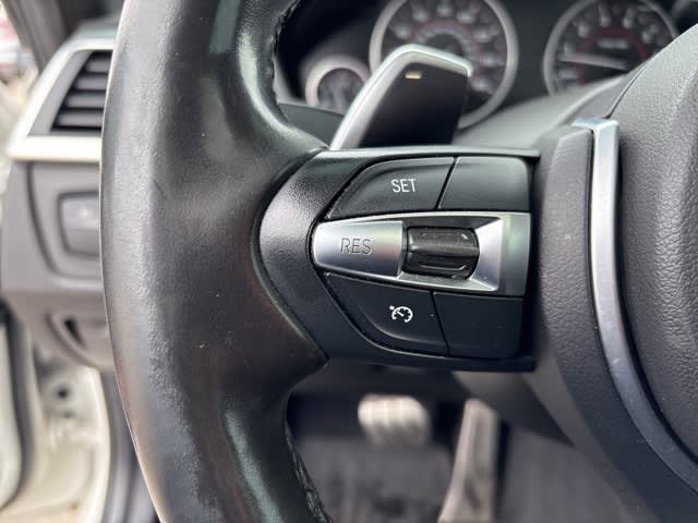 Thumbnail: 2018 BMW 3 Series - 18