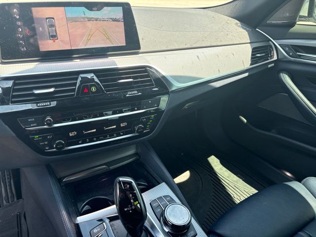Thumbnail: 2019 BMW 5 Series - 23