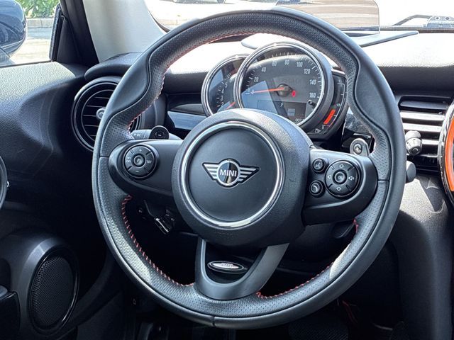 Thumbnail: 2020 MINI Cooper - 13
