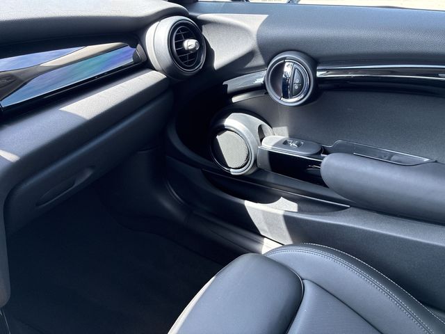 Thumbnail: 2020 MINI Cooper - 37
