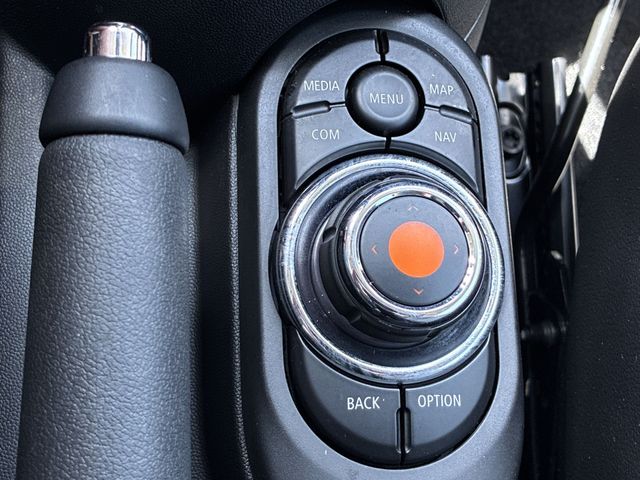 Thumbnail: 2020 MINI Cooper - 41