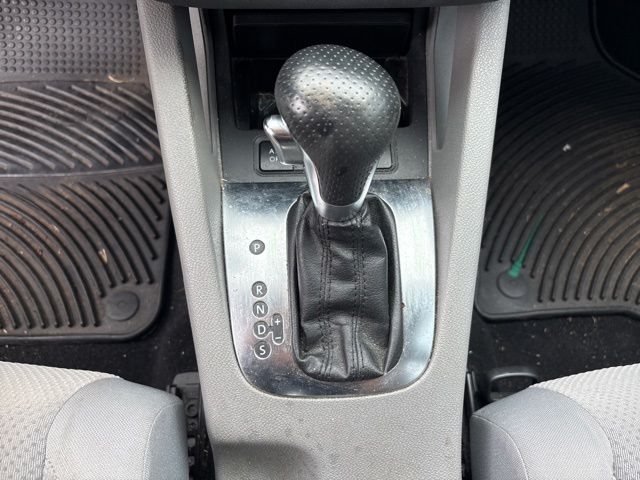 Thumbnail: 2007 Volkswagen Rabbit - 23