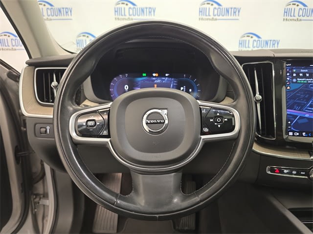 2022 Volvo XC60 B5 Inscription 14