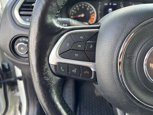 Thumbnail: 2019 Jeep Renegade - 21