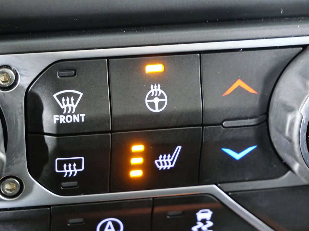 Thumbnail: 2020 Jeep Wrangler - 48