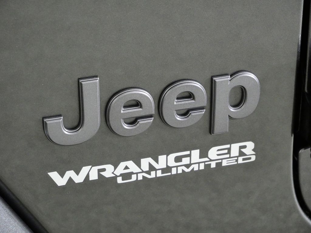 Thumbnail: 2019 Jeep Wrangler - 7