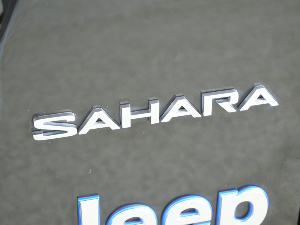 Thumbnail: 2021 Jeep Wrangler - 22
