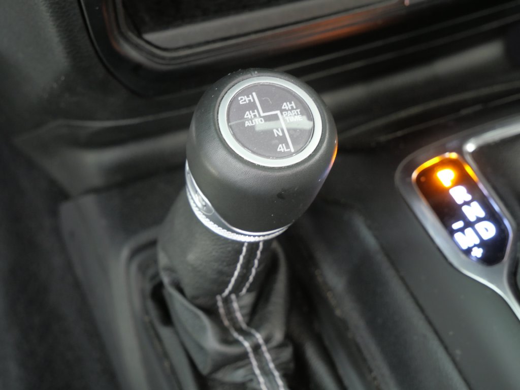 Thumbnail: 2021 Jeep Wrangler - 46