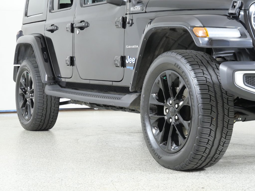 Thumbnail: 2021 Jeep Wrangler - 9