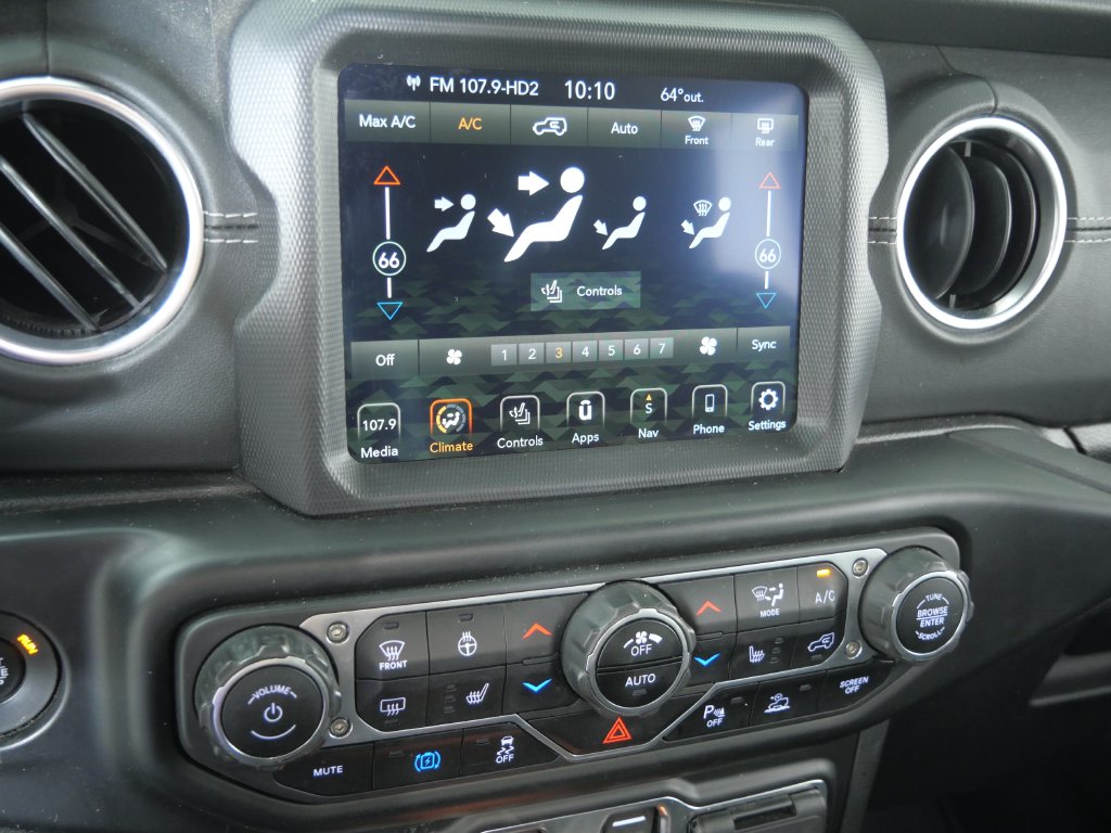 Thumbnail: 2021 Jeep Wrangler - 44