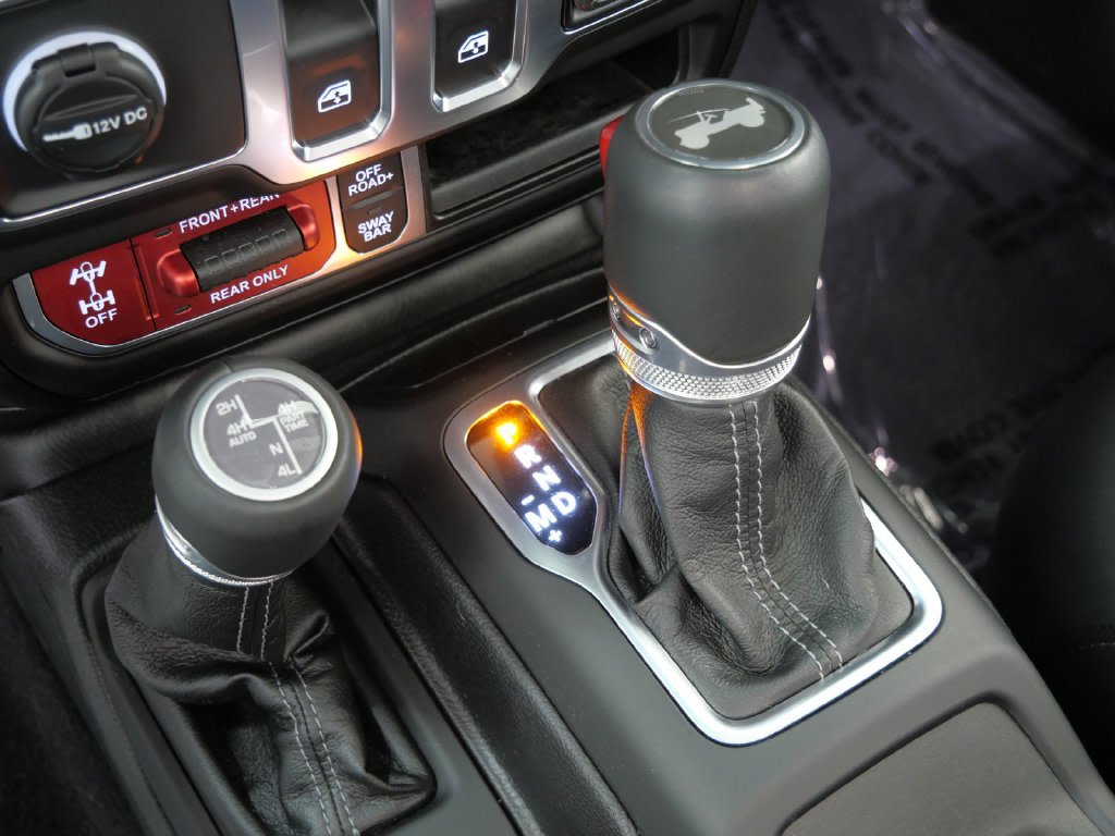 Thumbnail: 2025 Jeep Wrangler - 50