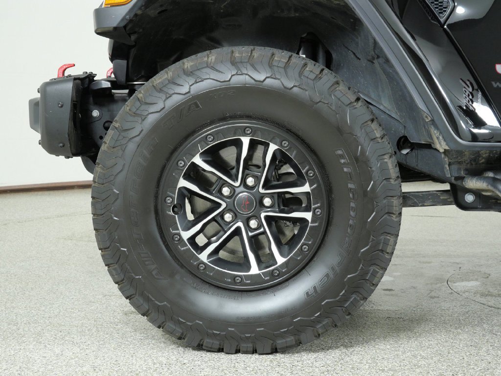 Thumbnail: 2025 Jeep Wrangler - 25
