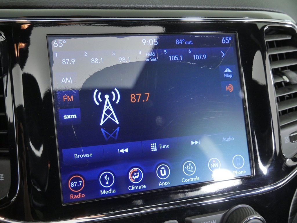 Thumbnail: 2019 Jeep Grand Cherokee - 50