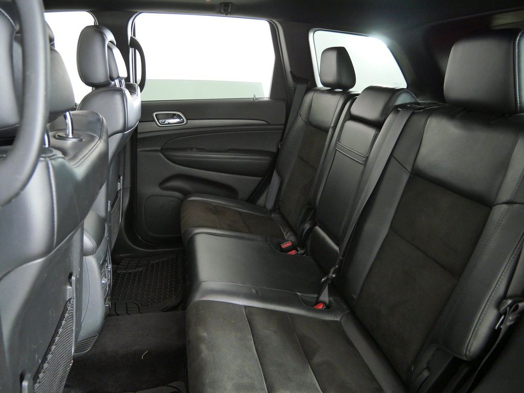 Thumbnail: 2019 Jeep Grand Cherokee - 33