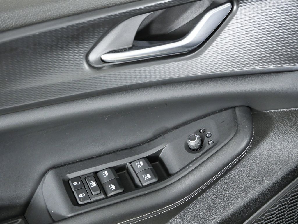 Thumbnail: 2024 Jeep Grand Cherokee - 37