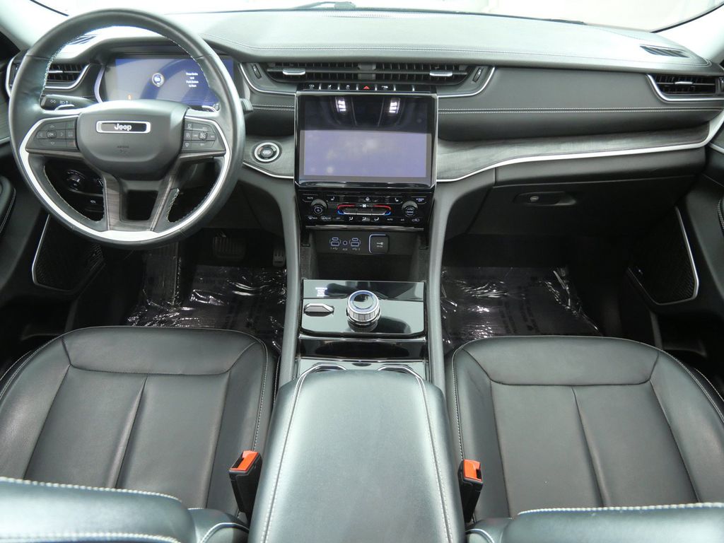 Thumbnail: 2021 Jeep Grand Cherokee L - 2