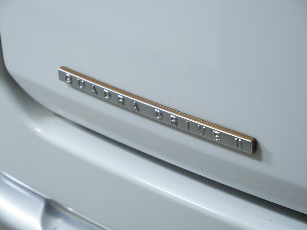 Thumbnail: 2022 Jeep Grand Wagoneer - 22