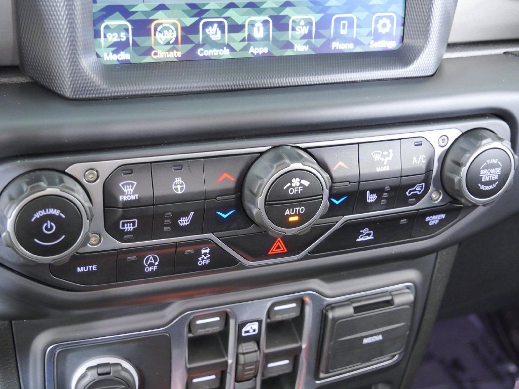 Thumbnail: 2021 Jeep Gladiator - 46