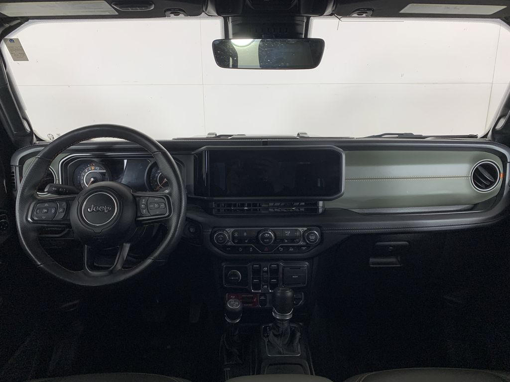 Thumbnail: 2024 Jeep Gladiator - 6
