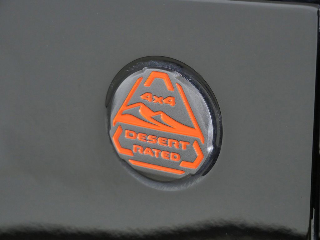 Thumbnail: 2024 Jeep Gladiator - 23