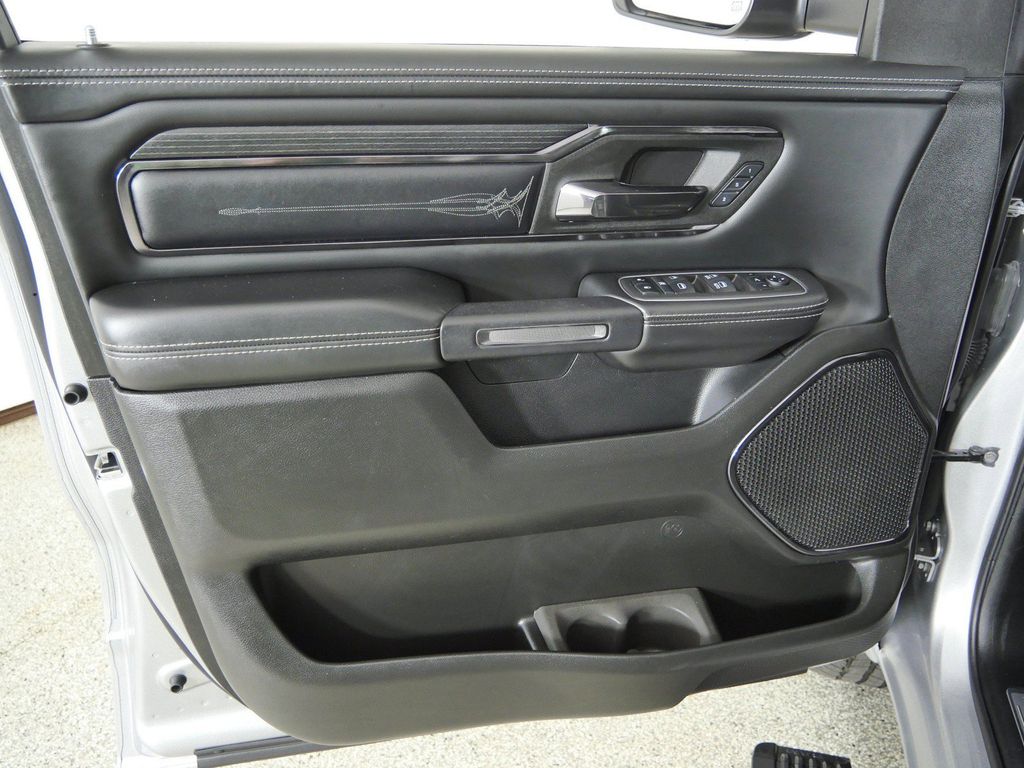 Thumbnail: 2022 RAM 1500 - 34