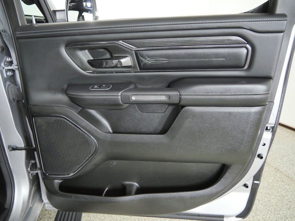 Thumbnail: 2022 RAM 1500 - 29