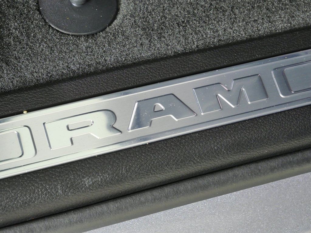 Thumbnail: 2022 RAM 1500 - 16