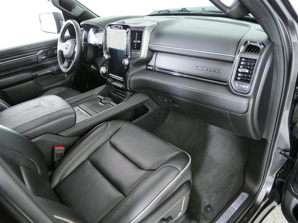 Thumbnail: 2024 RAM 1500 - 9