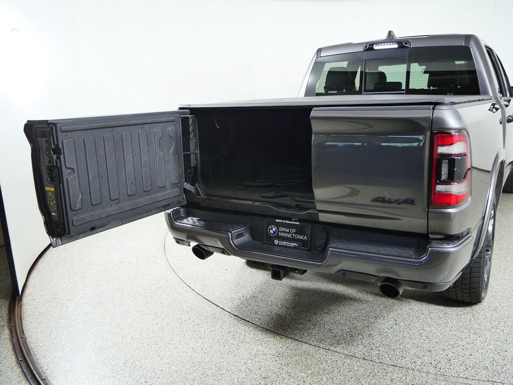 Thumbnail: 2024 RAM 1500 - 32