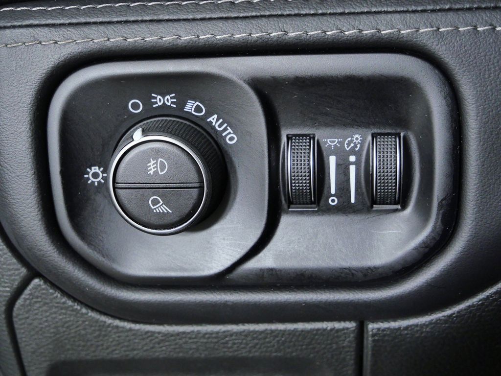 Thumbnail: 2024 RAM 1500 - 42