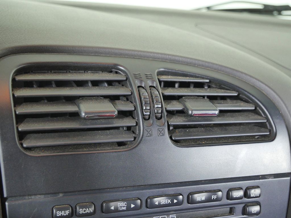 Thumbnail: 2002 Ford Thunderbird - 50