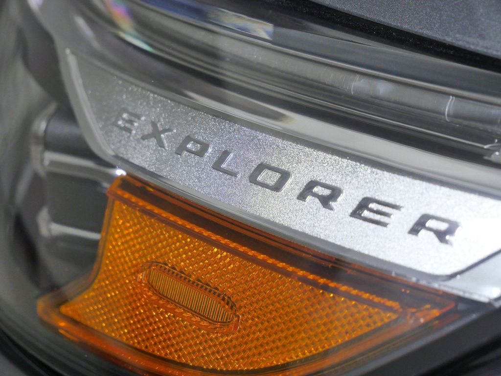 Thumbnail: 2023 Ford Explorer - 7