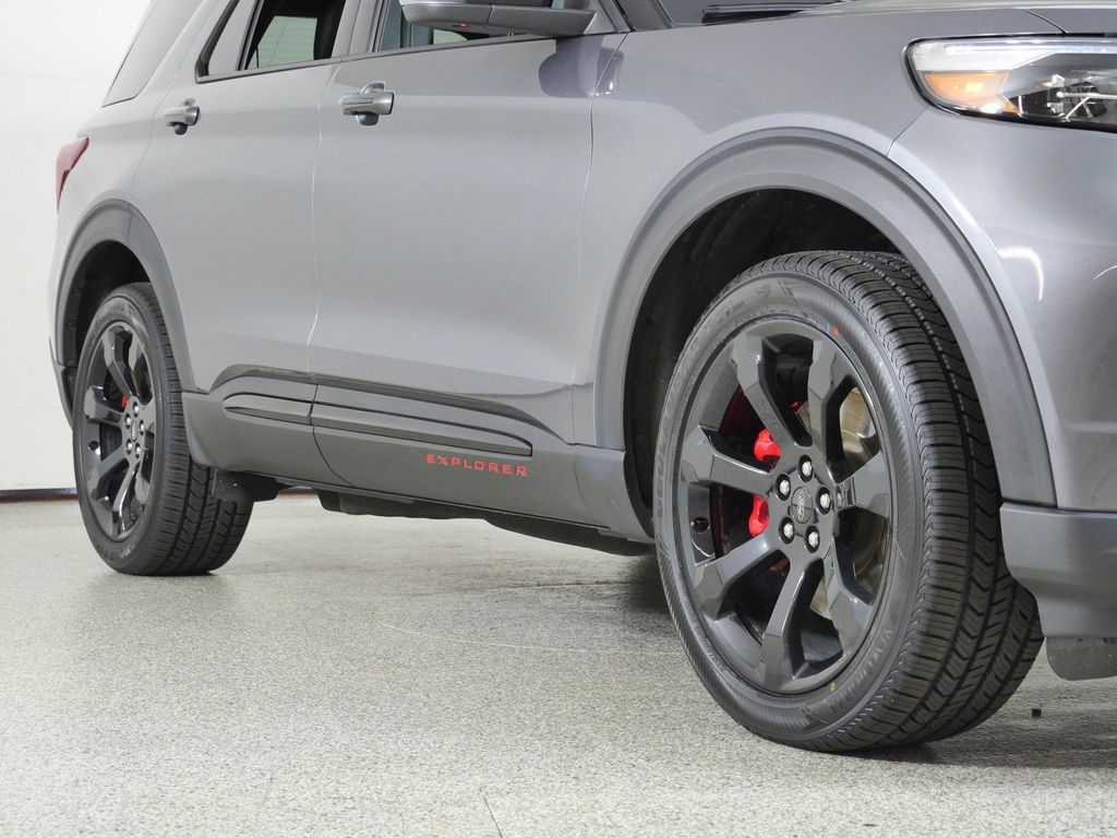 Thumbnail: 2023 Ford Explorer - 8