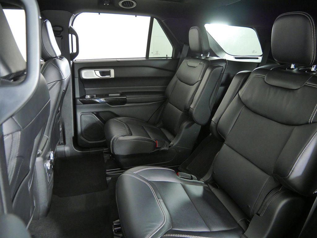 Thumbnail: 2023 Ford Explorer - 35