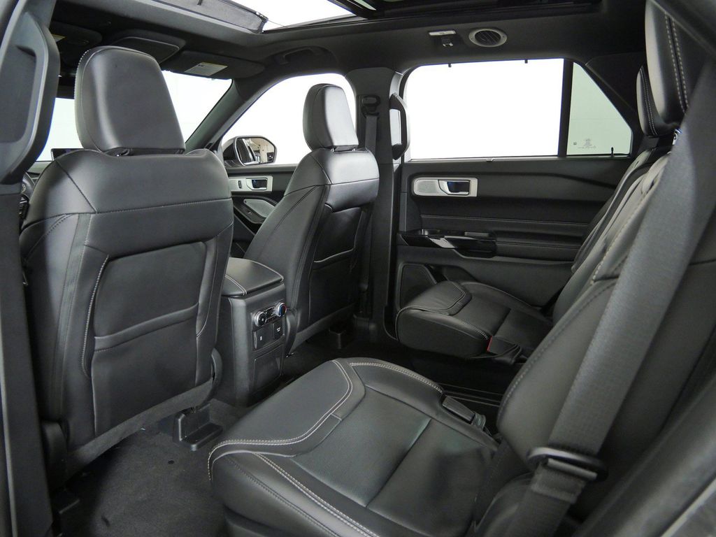 Thumbnail: 2023 Ford Explorer - 34