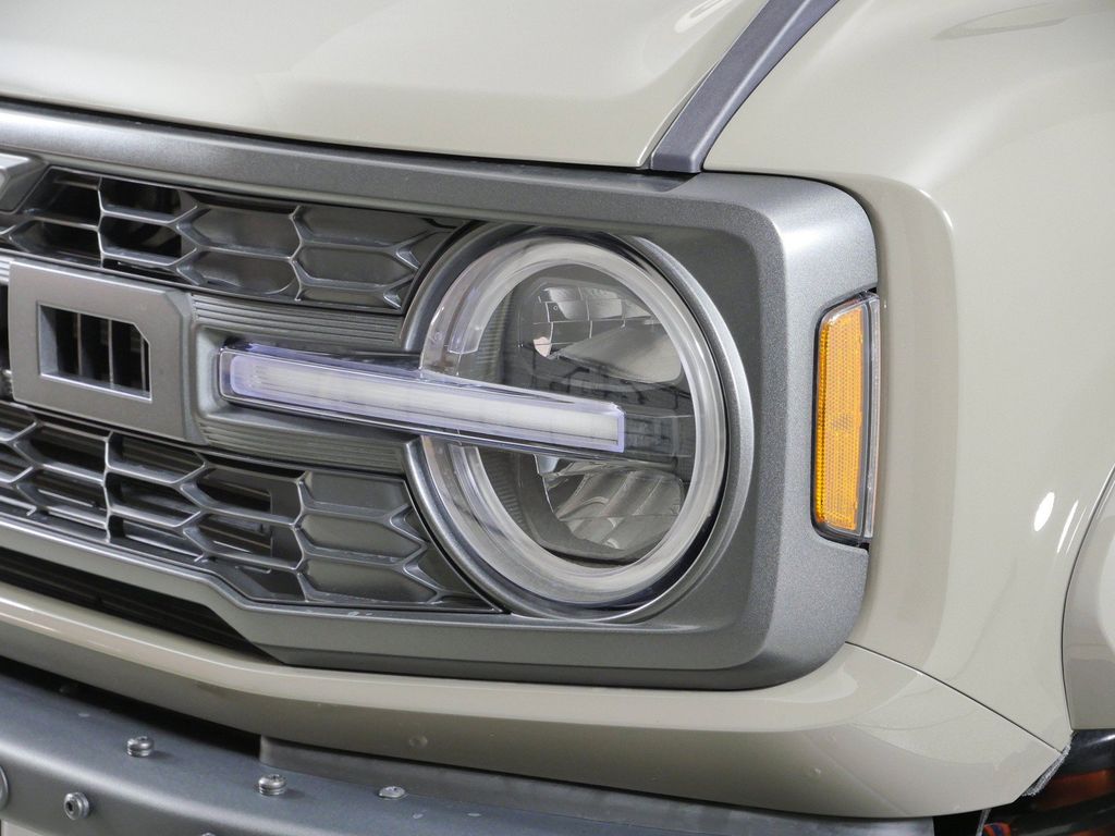 Thumbnail: 2026 Ford Bronco - 16