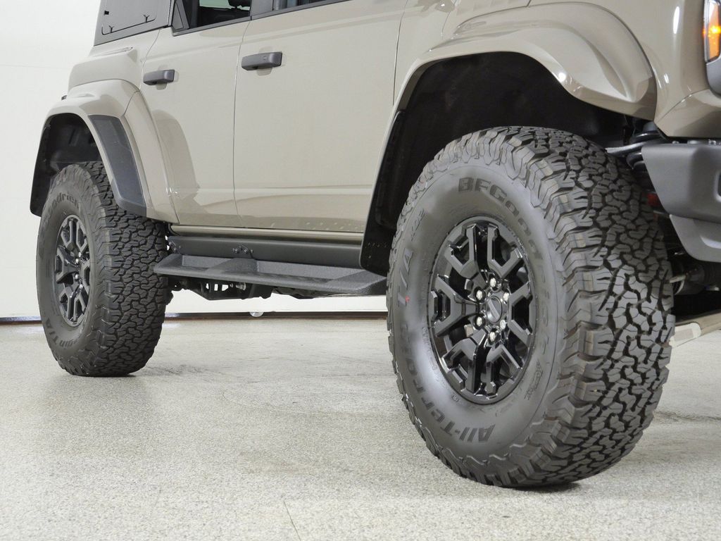 Thumbnail: 2026 Ford Bronco - 7