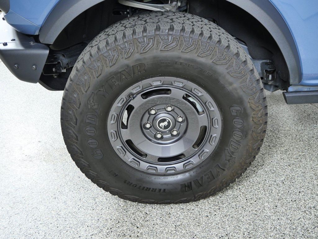 Thumbnail: 2025 Ford Bronco - 27
