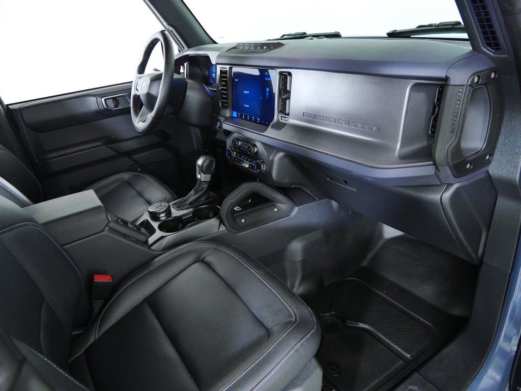 Thumbnail: 2025 Ford Bronco - 7