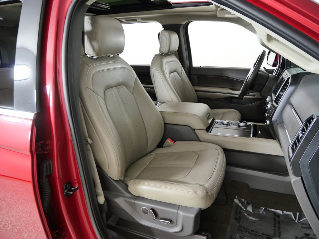 Thumbnail: 2020 Ford Expedition MAX - 11