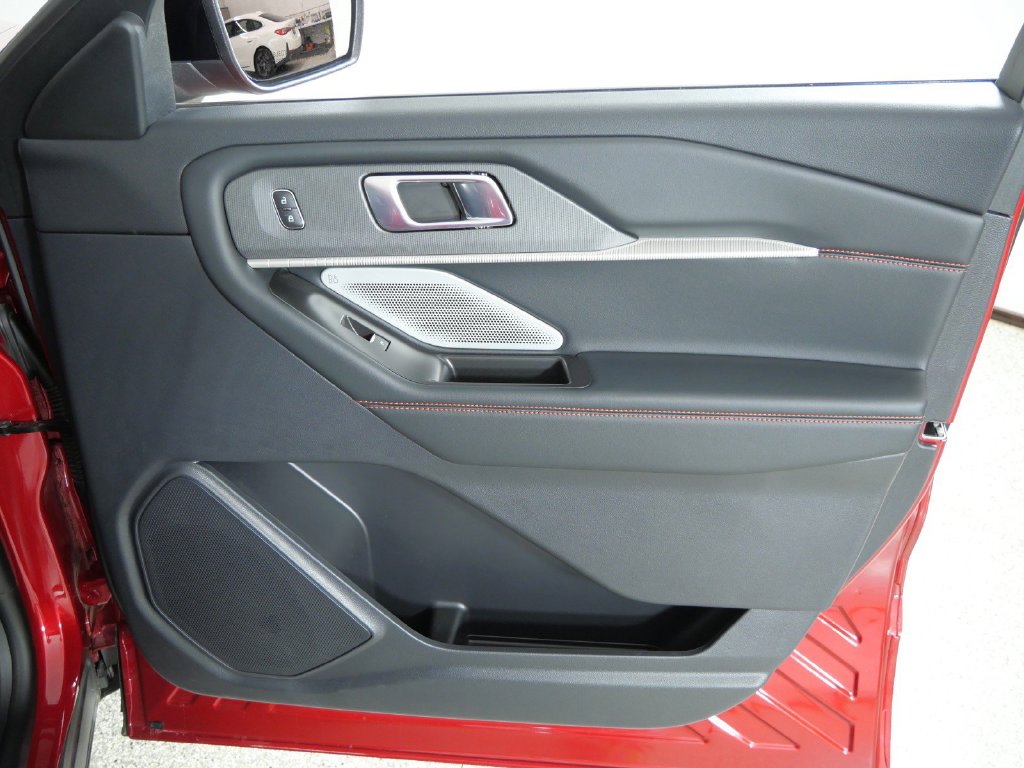 Thumbnail: 2026 Ford Explorer - 28