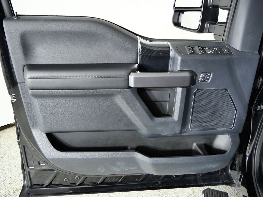 Thumbnail: 2022 Ford F-250 - 33