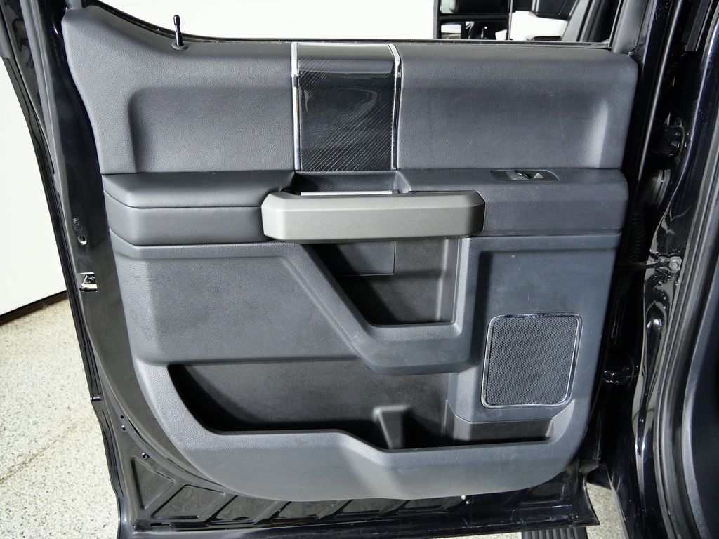 Thumbnail: 2022 Ford F-250 - 30