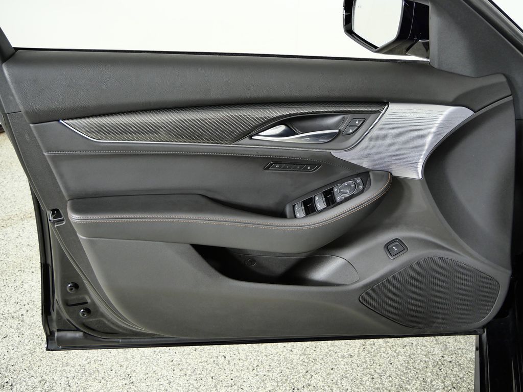 Thumbnail: 2022 Cadillac CT5 - 35