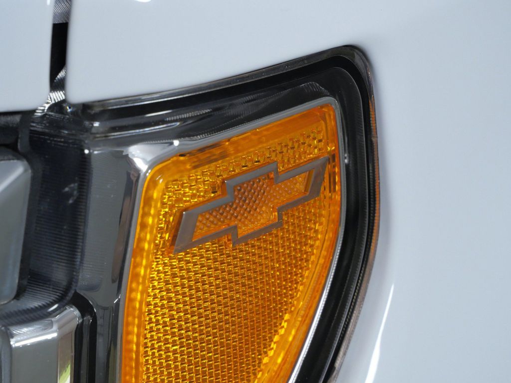 Thumbnail: 2022 Chevrolet Silverado 1500 - 18