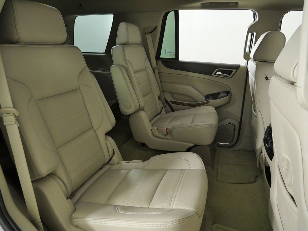 Thumbnail: 2016 GMC Yukon - 32
