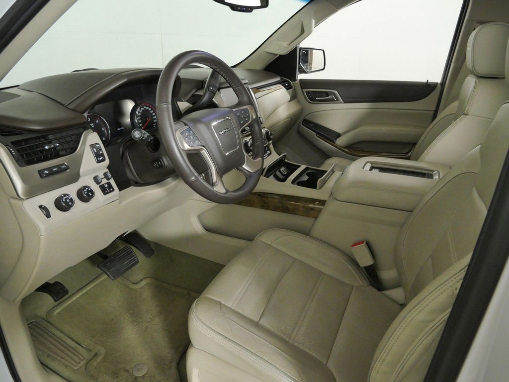 Thumbnail: 2016 GMC Yukon - 11