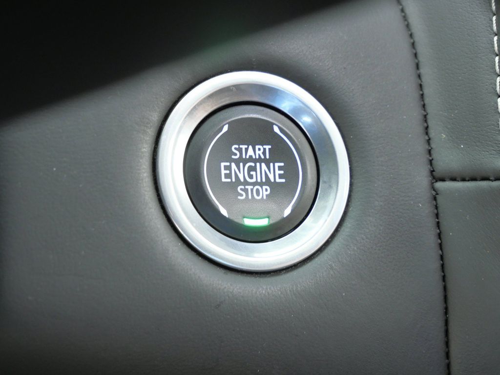 Thumbnail: 2023 GMC Yukon - 47