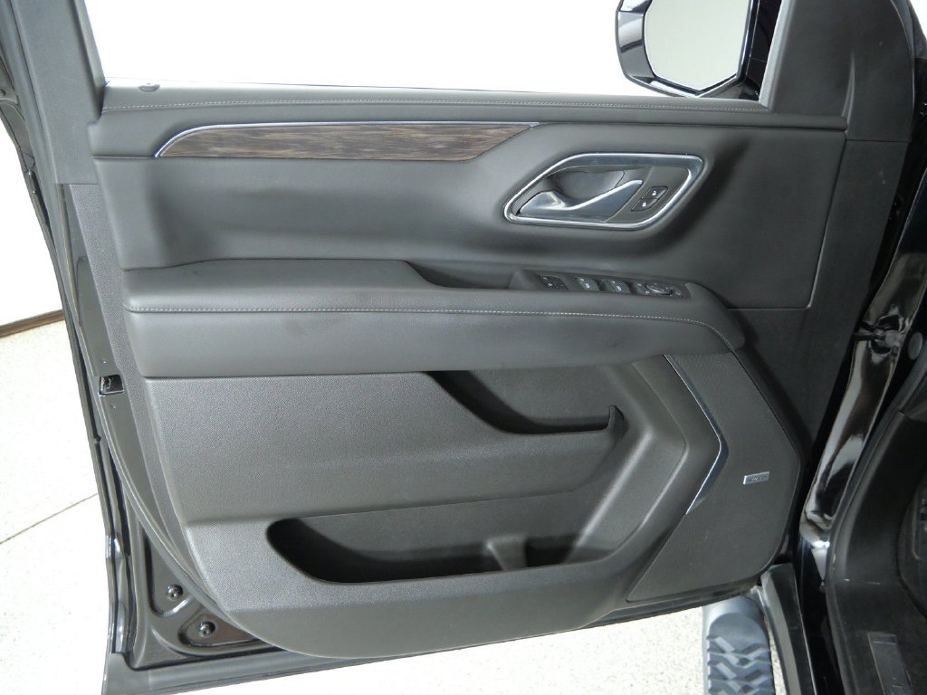 Thumbnail: 2022 Chevrolet Tahoe - 36
