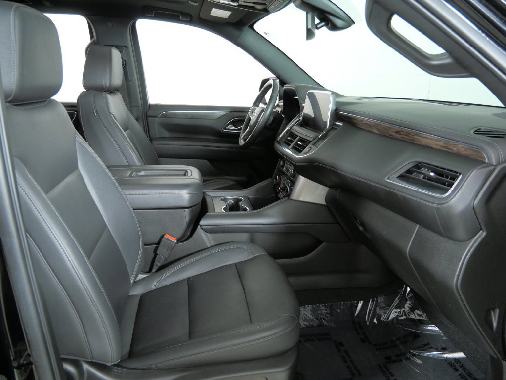 Thumbnail: 2022 Chevrolet Tahoe - 8